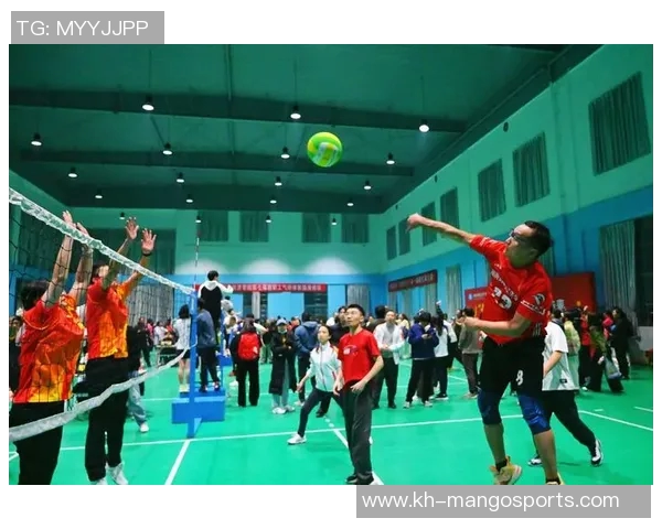 实时新闻深圳排球队的精神世界排球背后的团结与奋斗故事